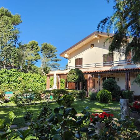 Villa Con Piscina Villa Scott Del Bernese Nicolosi Exterior foto