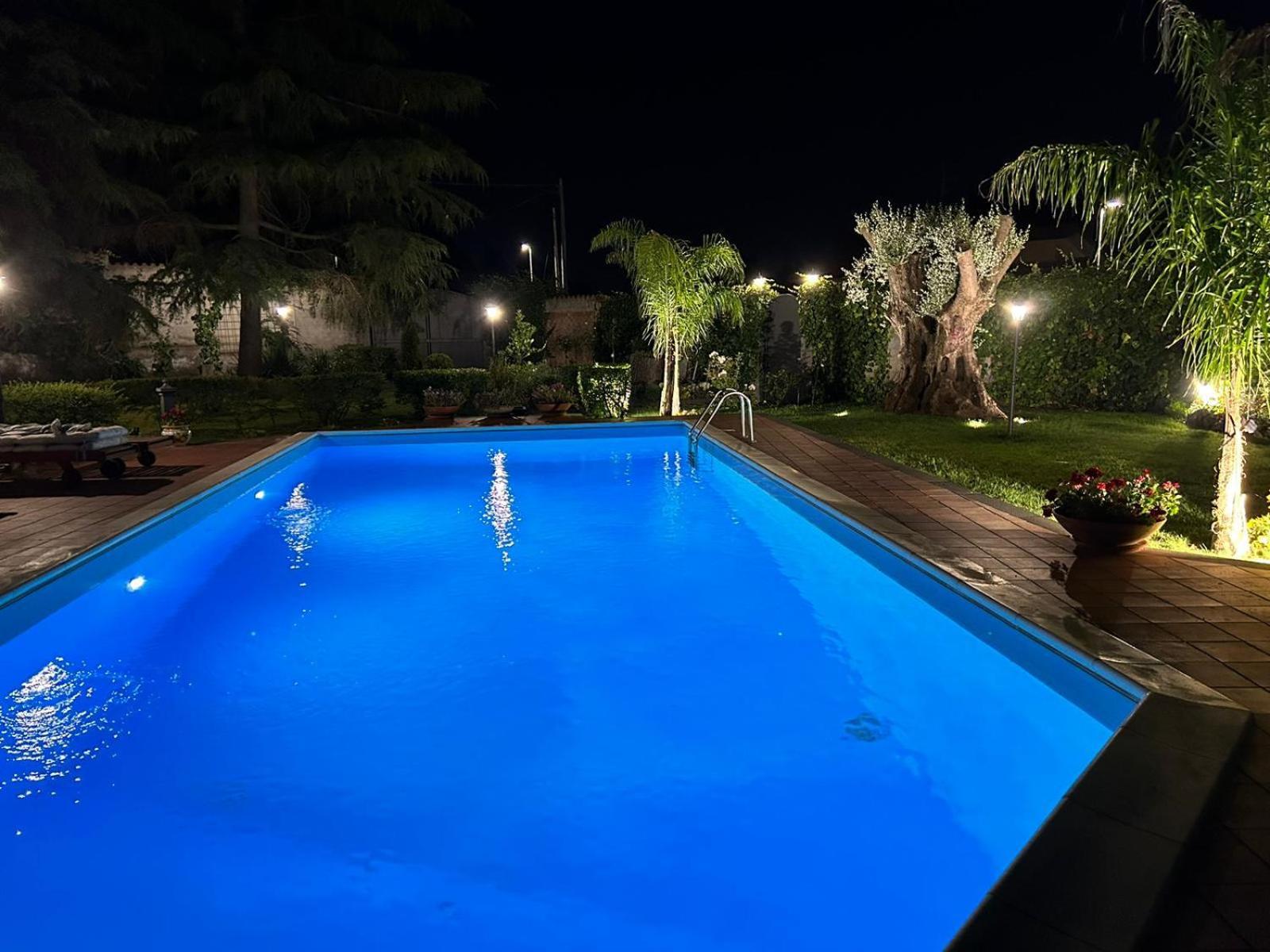 Villa Con Piscina Villa Scott Del Bernese Nicolosi Exterior foto